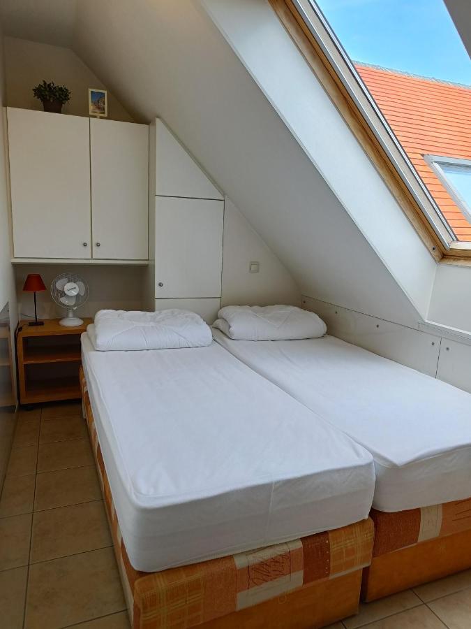 Residentie Gaudi Apartman Nieuwpoort Kültér fotó